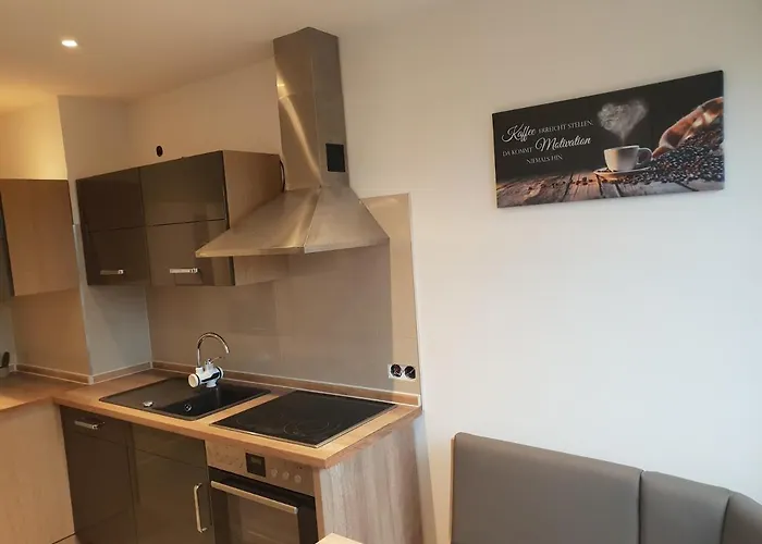 Ferienwohnung mit Jacuzzi Nähe Flughafen Köln Bonn