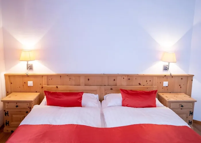 Hotel Garni Engiadina - Boutique Hotel