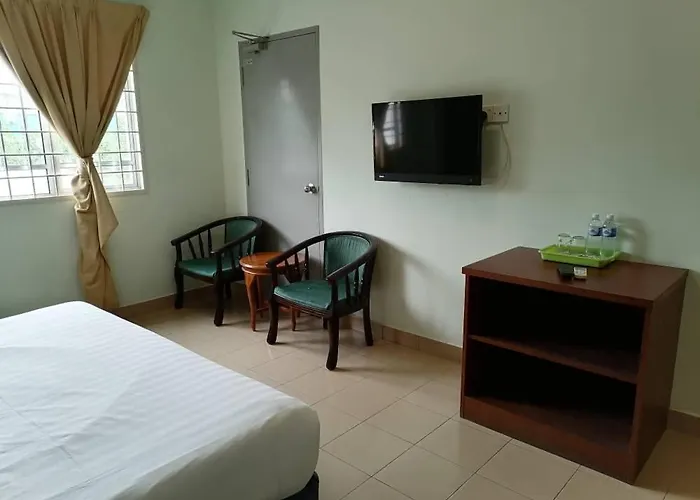 S2 Hotel