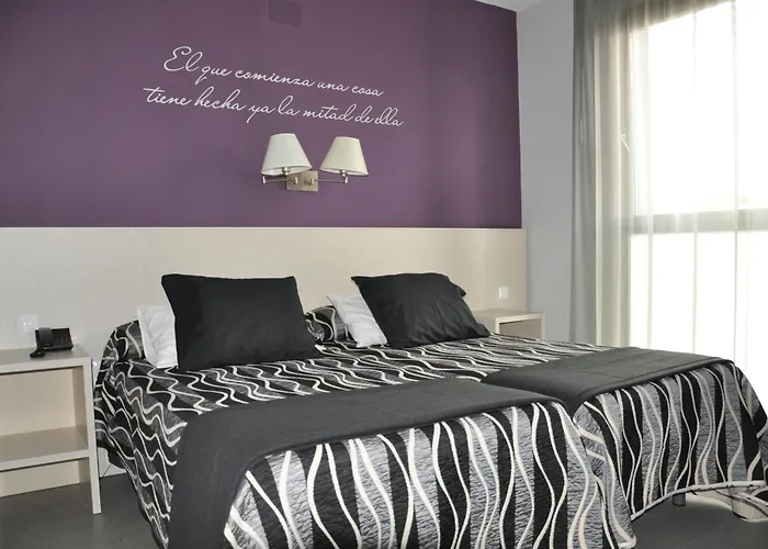 Hotel Hm Alfaro