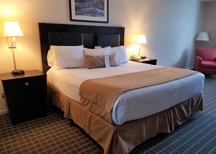 Ramada By Wyndham Washington