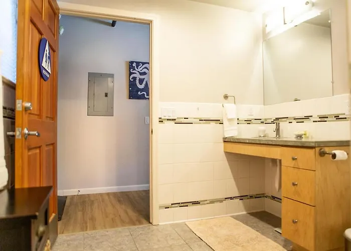 90 San Luis Street Unit A
