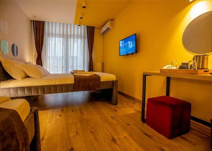 Hotel 4 Llulla
