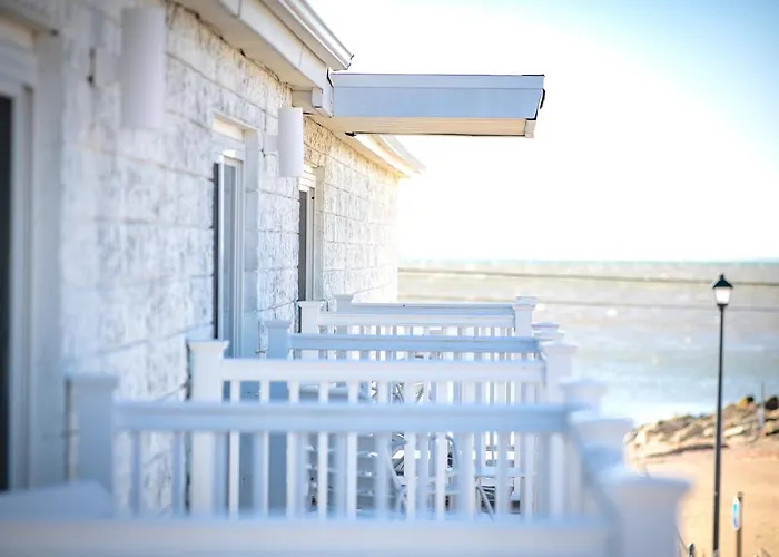 The Surfside Hotel