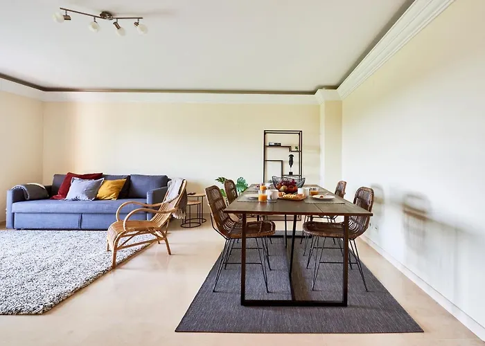 Carcavelos Apartment