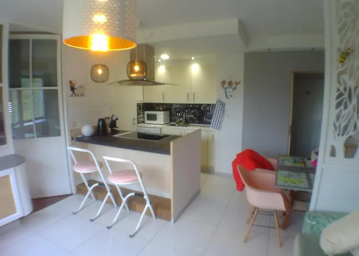 Liege Centre 6 Rue Montagne Sainte Walburge, 4000 Liege, Pour 2 Pers A 3 Minutes De La Gare St Lambert
