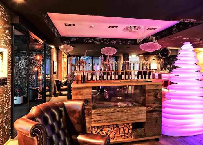 Alps Lodge
