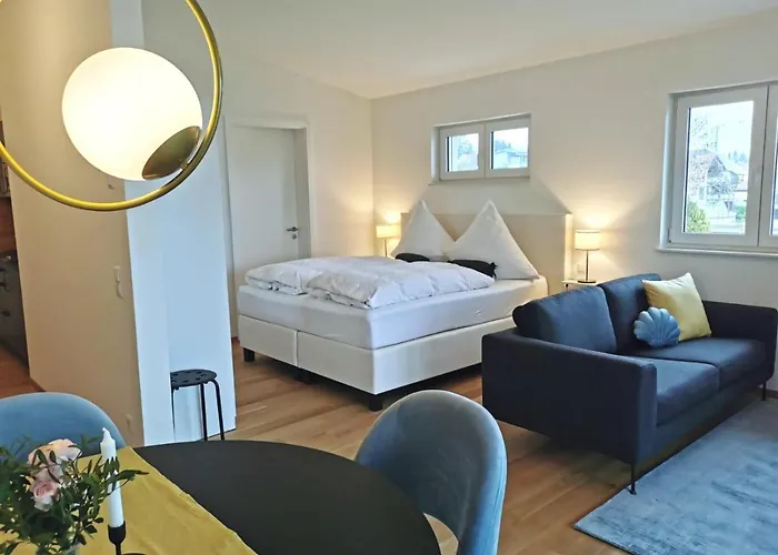 MAISON AMAND - Am See mit Privatstrand
