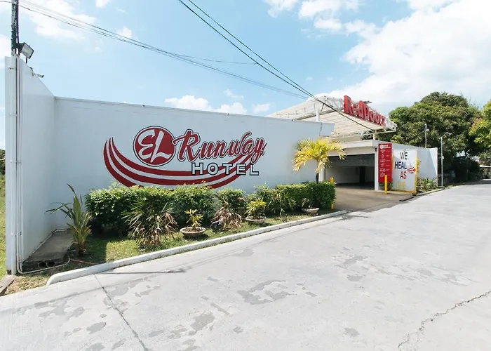 Reddoorz @ El Runway Hotel Bulacan