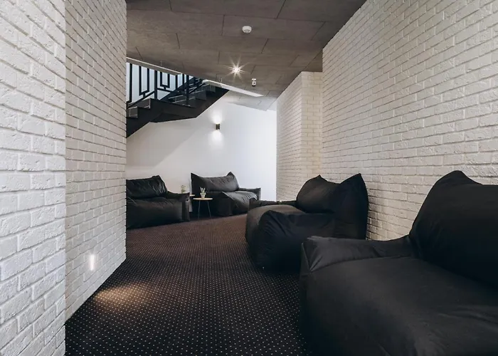 Готель Хостел Rooms