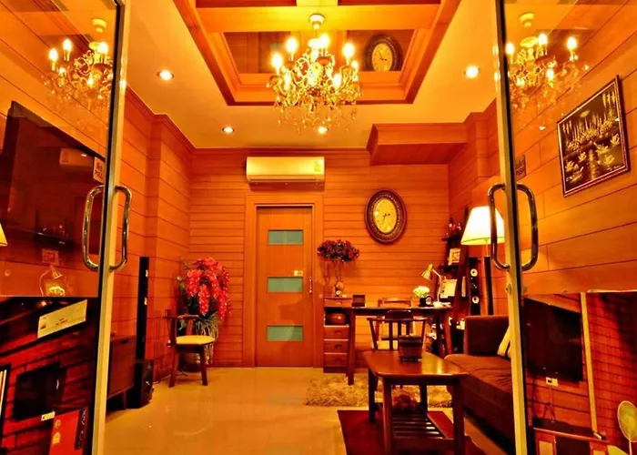 Be Rich Hotel