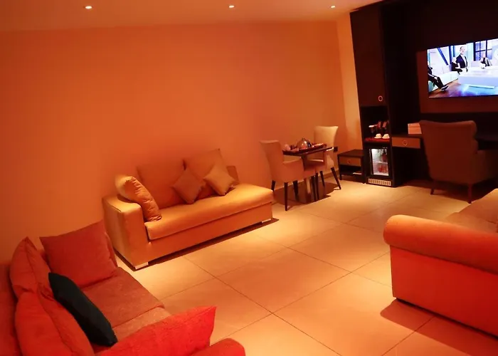 Monty Suites Calabar