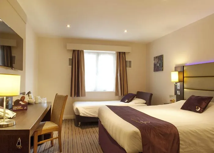 Premier Inn Luton Town Centre
