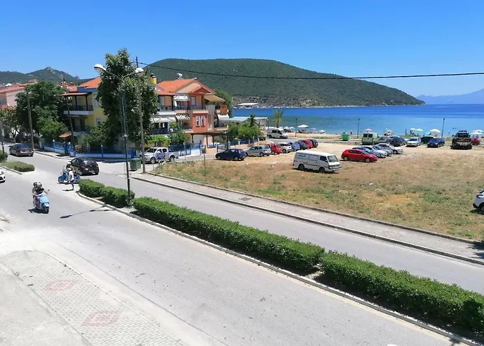 Myrsini'S Sea View Apartment