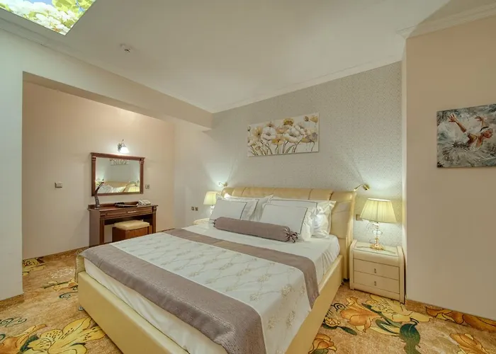 Residence Konstantina Palace