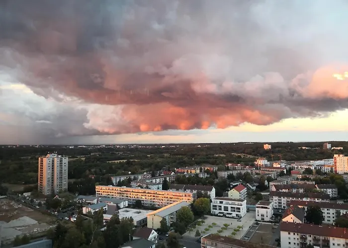 Über den Wolken und super zentral zwischen Frankfurt und Darmstadt - 100qm