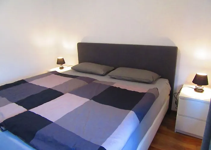Ferienwohnung Troja