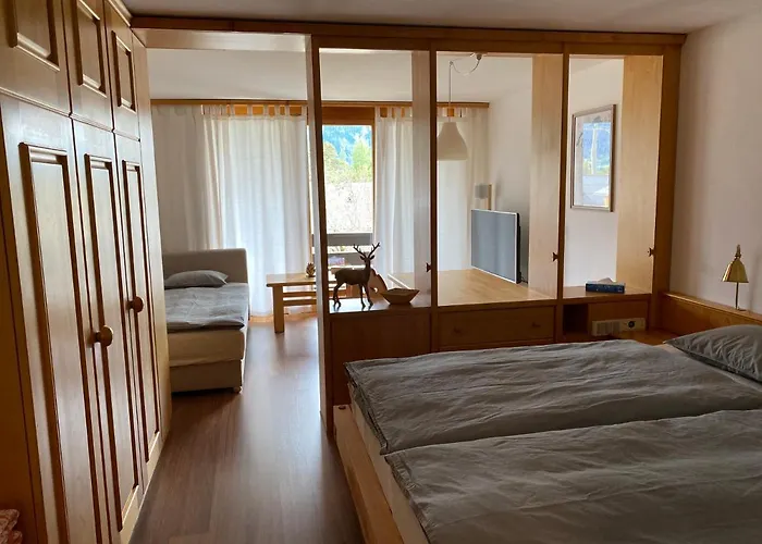 Moderne Ferienwohnung in Laax - Modern apartment in Laax