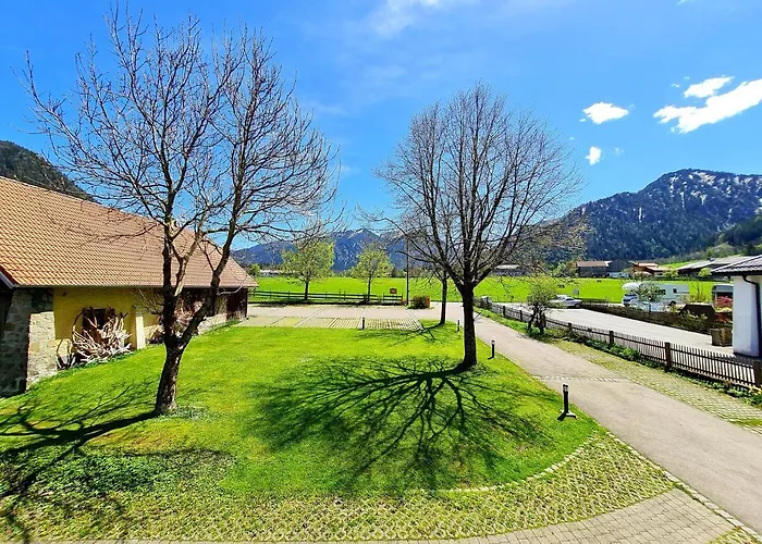 Appartementhaus „die Kuh am See“ (vormals Haus St. Leonhard)