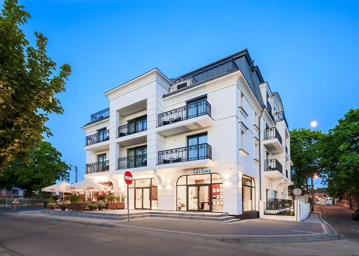 Maritime Residence