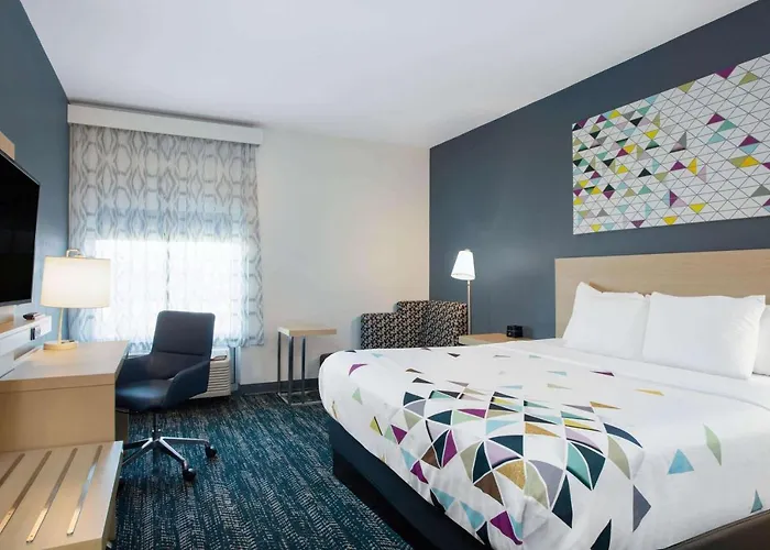 La Quinta Inn & Suites By Wyndham Manassas, Va- Dulles Airport