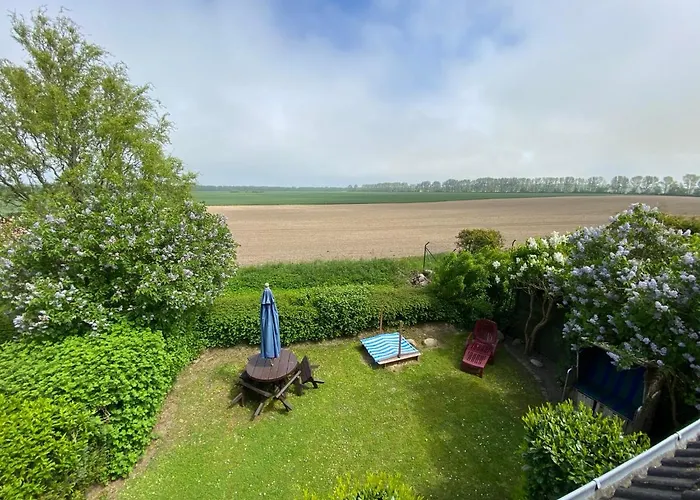 Ferienwohnung im Poolhaus mit Ostseeblick