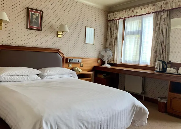 Littlebury Hotel