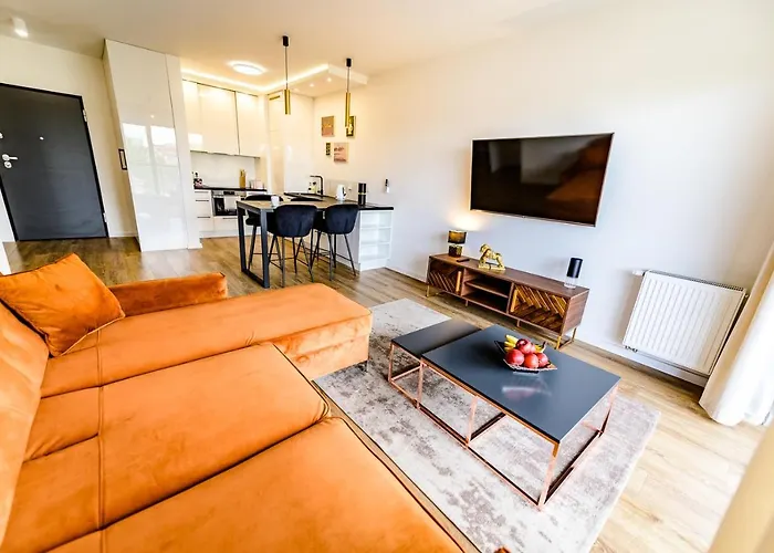 About Art Apartments