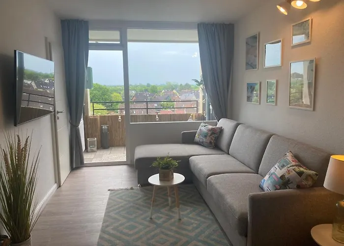 Stylische Ferienwohnung TOP LAGE am Hafen, Strand und Meer