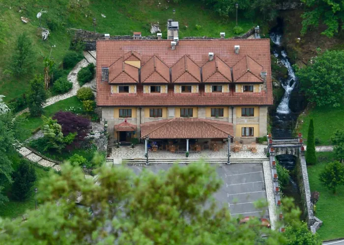 Hotel Restaurante La Casa De Juansabeli