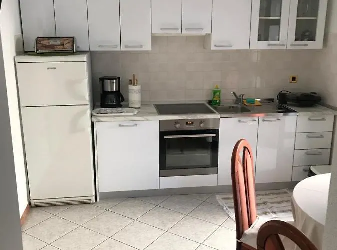 Apartments Aleksandar 2
