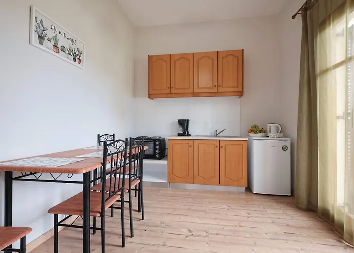 Olive Garden Studios&Apartments