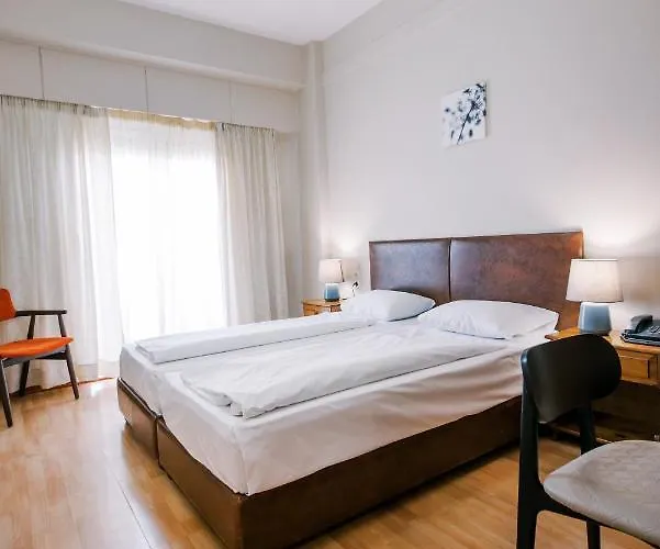 Hotel Cronos