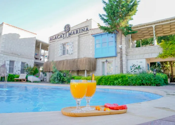 Alacati Marina Palace
