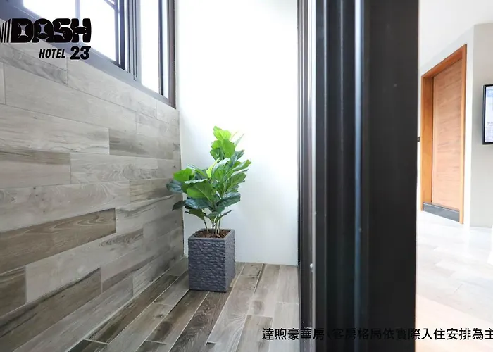 Dash 23 Hotel
