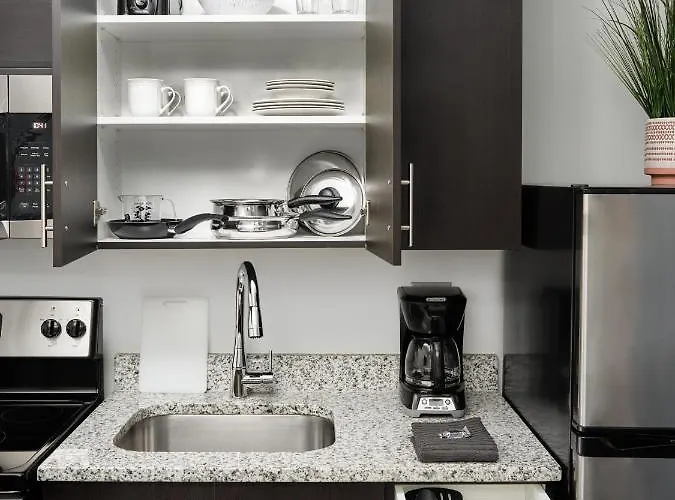 Stayapt Suites Greenville-Greer-Gsp