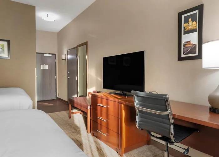 Comfort Inn & Suites North Mankato