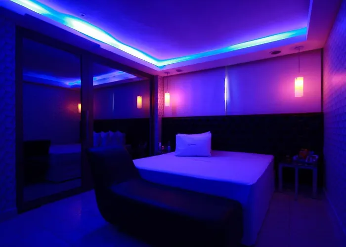 Lessence Motel