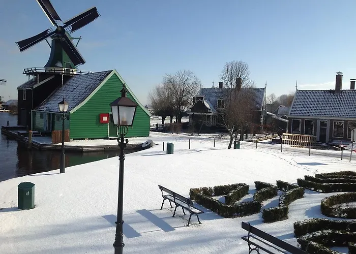 Stay Overnight At Windmill Village Zaanse Schans - Amsterdam
