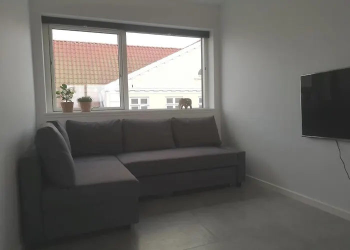 Lokken City Apartment