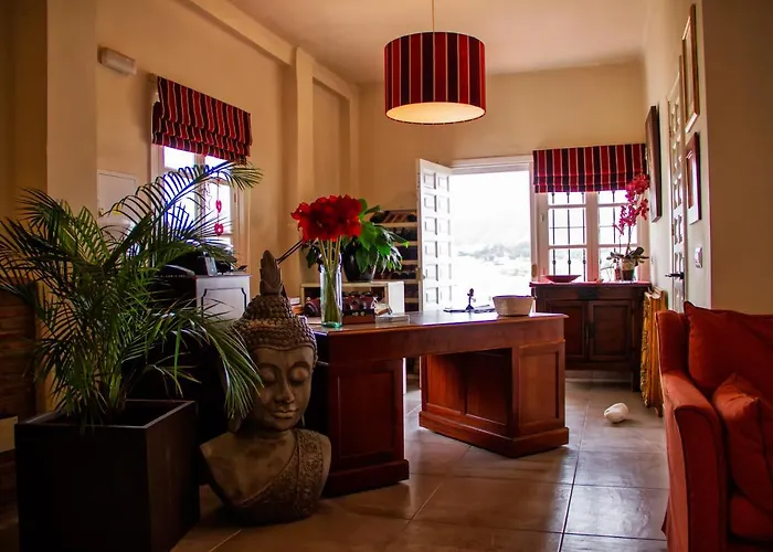 Hostal Avalon