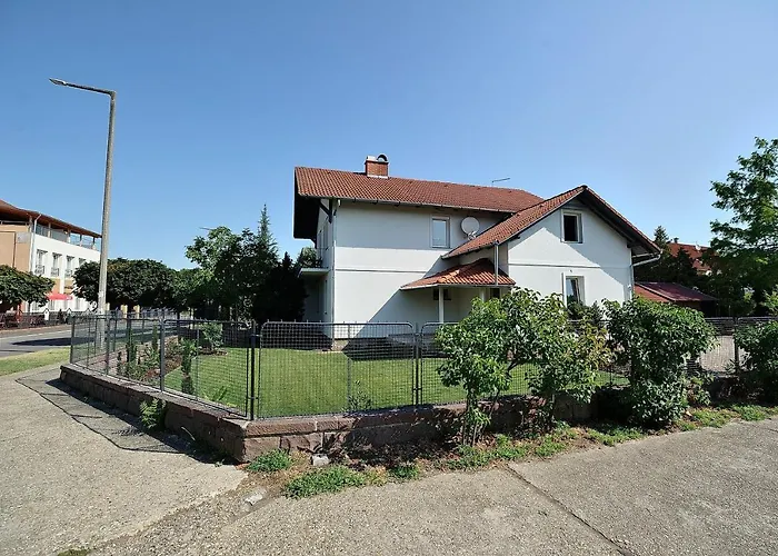 Best Apartman Lelle