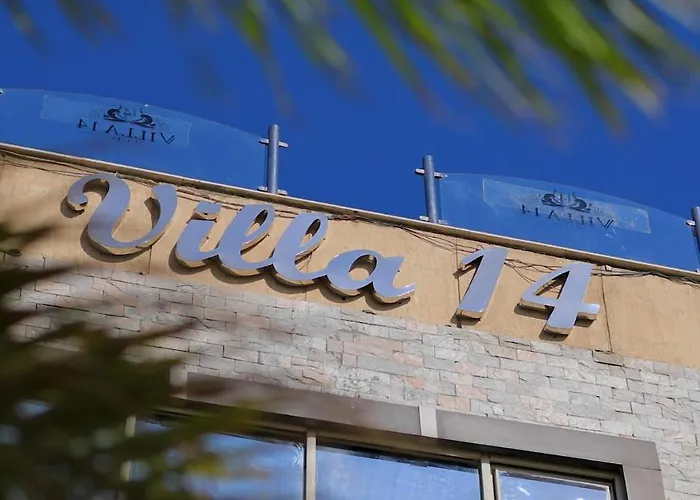 Villa 14 Suites