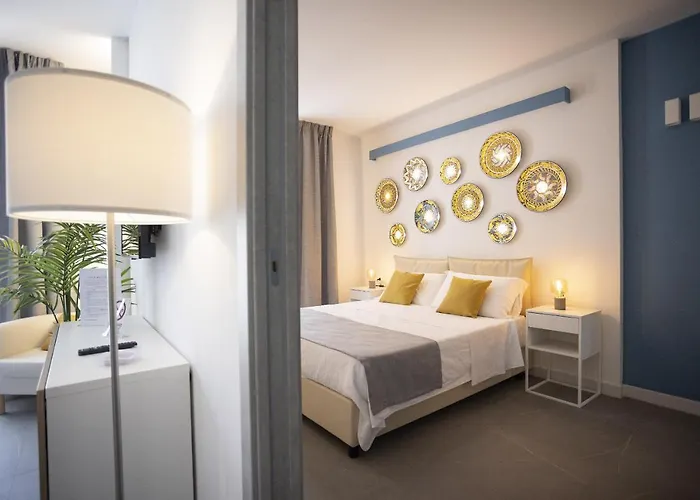 Acquaro Suite Apartments