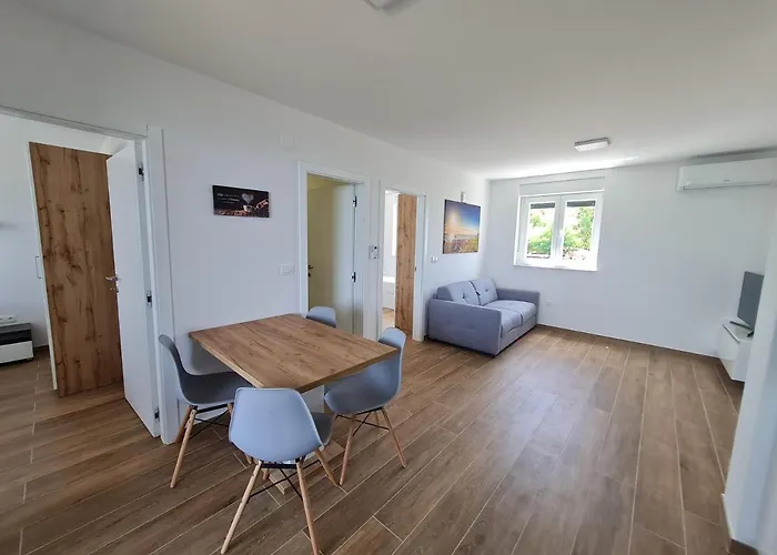 Apartmani Adria