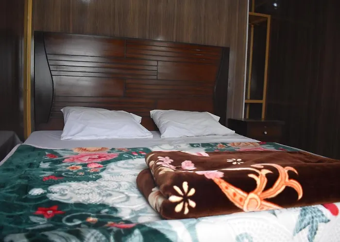Tourist World Hotel Gilgit