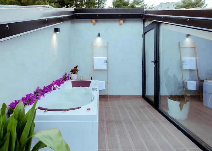 Rea Boutique Hotel