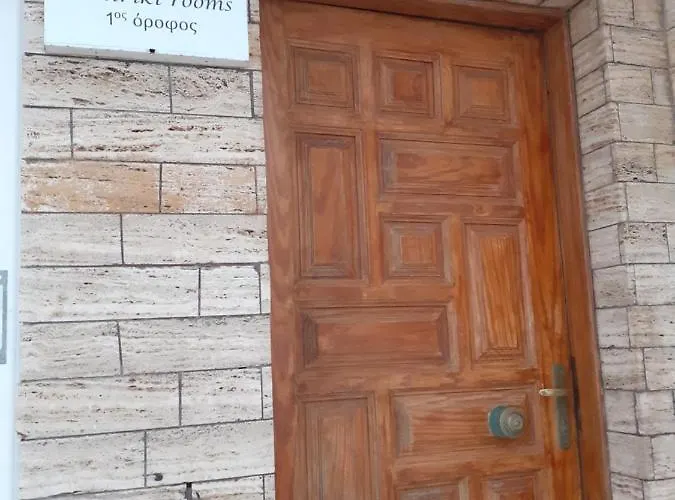 Almiriki Rooms