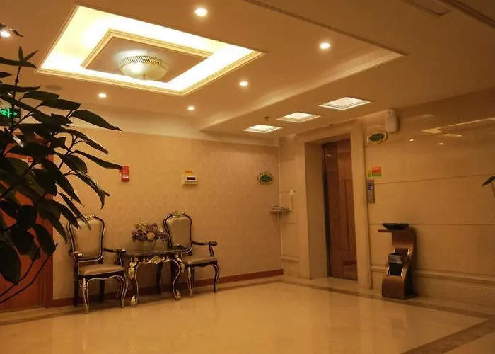 Vienna Hotel Xinjiang Yining Shanghai City