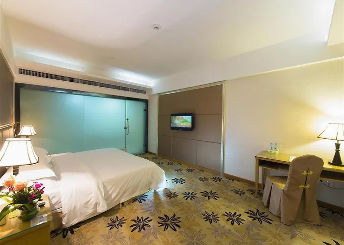 Vienna Hotel Zhanjiang Coast Avenue